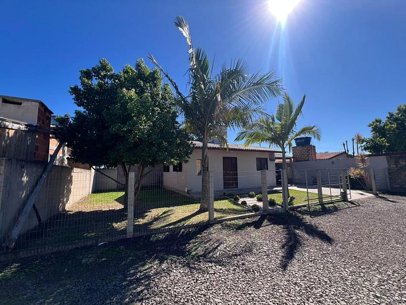 CASA A VENDA EM TORRES 1
