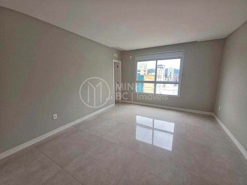 4 Su�tes | Centro | Balne�rio Cambori� 1
