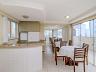 1 Su�te + 2 Demisu�tes | Centro | Balne�rio Cambori� 38
