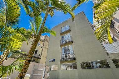 CAIOBÁ - SONIA MARIA 12 - STUDIO NA QUADRA DO MAR EM CAIOBÁ