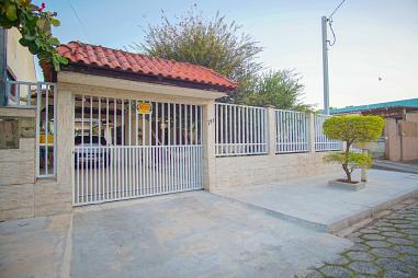 MATINHOS - CASA - EXCELENTE LOCALIZAÇÃO - REGIÃO CENTRAL