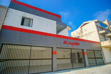 Ed. Jequitibá | Apartamento com 2 dormitórios, churrasqueira, wi-fi, disponível para locação de temporada na Praia Brava de Caiobá