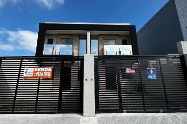 Imóvel de Alto Padrão em Matinhos-PR - Sobrado com 3 Suítes e 2 Vagas