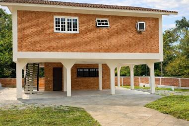 PRAINHA - CASA DE FRENTE PARA O MAR - 8 PESSOAS