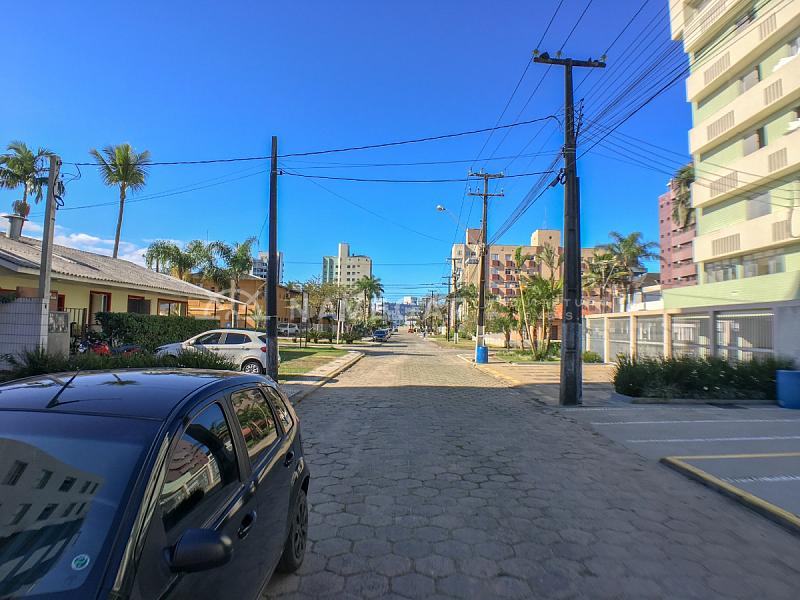 CAIOBÁ - APARTAMENTO 13 - GARDEN - 1 QUARTO - 4 PESSOAS — foto 28