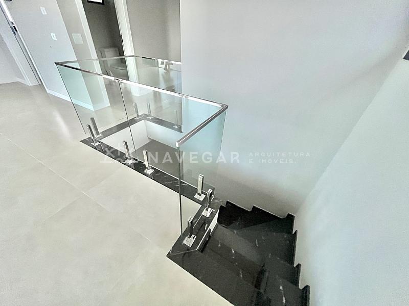 CAIOBÁ - ALTO PADRÃO - COBERTURA COM PISCINA  E VISTA PARA O MAR - ED. GALILEO GALILEI - 601 — foto 29