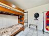 Apartamento t�rreo com 2 quartos pr�ximo ao Boliche de Caiob� - 3 quadras da praia - 28