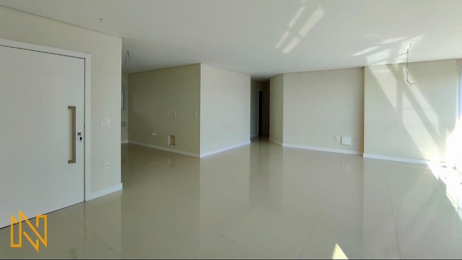 Apartamento no Puerto Velero – Balneário Camboriú  140m² com 4 dormitórios (2 suítes + 2 demi-suítes), 3 vagas e a localização mais estratégica. — foto 4