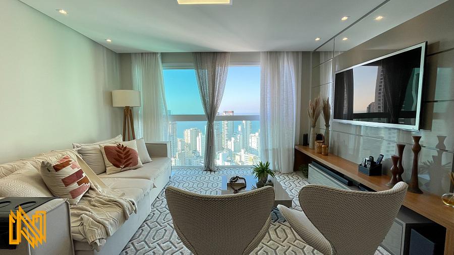 Apartamento com 03 Suítes e 03 Vagas no Edifício Phoenix Tower em Balneário Camboriú - SC — foto 2