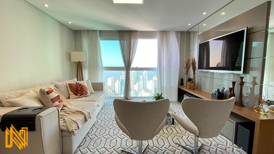 Apartamento com 03 Suítes e 03 Vagas no Edifício Phoenix Tower em Balneário Camboriú - SC — foto 3