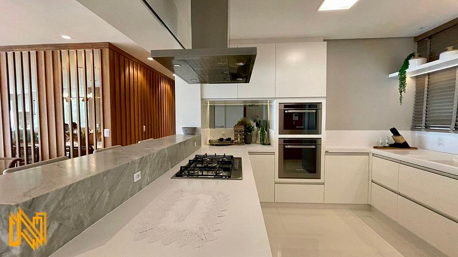 Apartamento com 4 Suítes no Edifício One Tower em Balneário Camboriú - SCc — foto 9