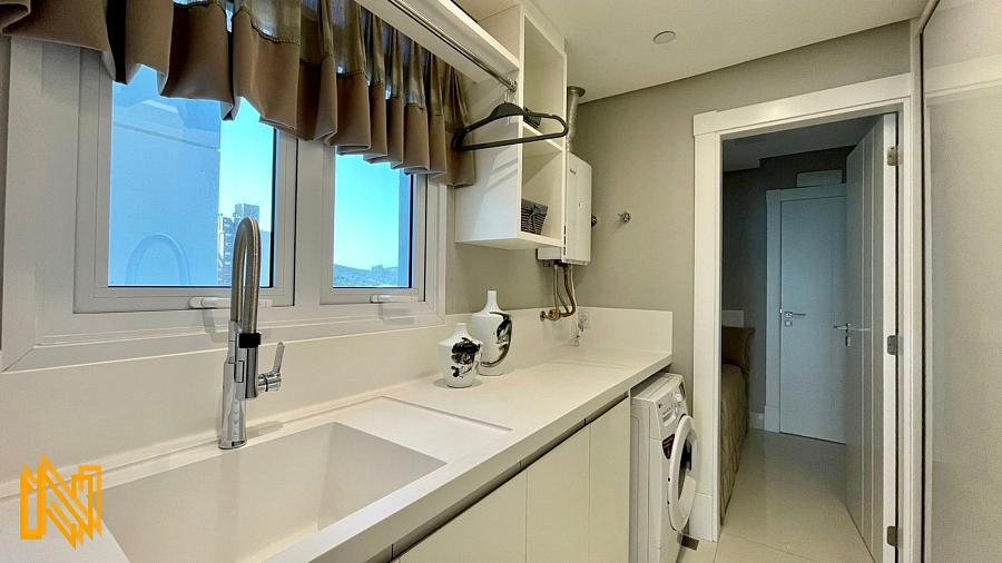 Apartamento com 4 Suítes no Edifício One Tower em Balneário Camboriú - SCc — foto 14