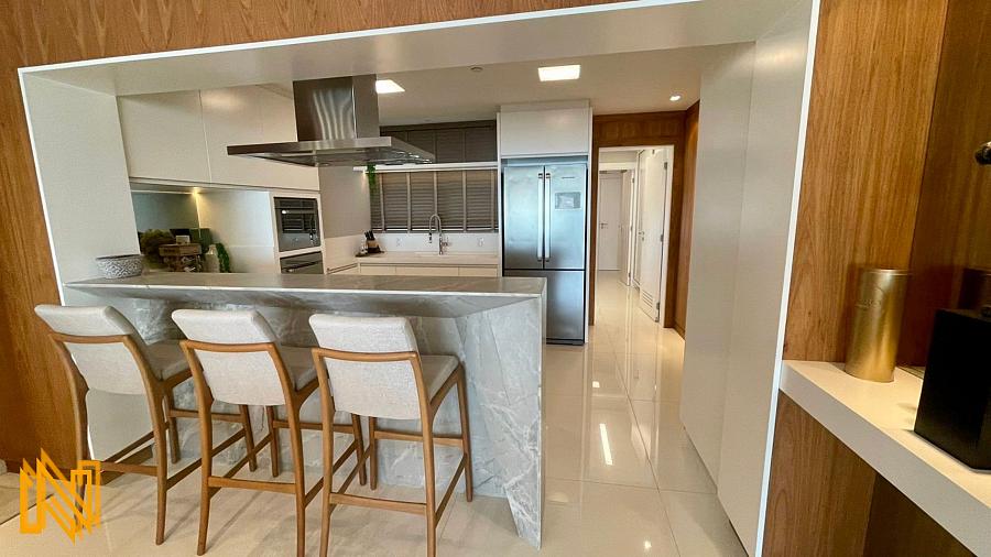 Apartamento com 4 Suítes no Edifício One Tower em Balneário Camboriú - SCc — foto 8