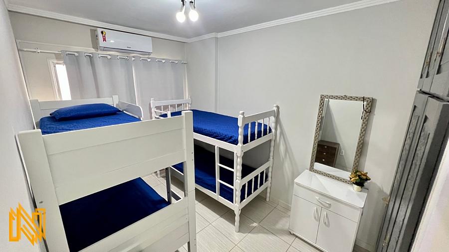 Apartamento na Quadra do Mar – Edifício Dona Rosinha, Balneário Camboriú — foto 8