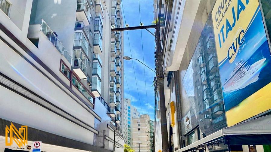 Apartamento na Quadra do Mar – Edifício Dona Rosinha, Balneário Camboriú — foto 16