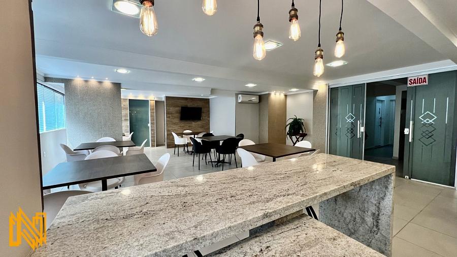 Apartamento na Quadra do Mar – Edifício Dona Rosinha, Balneário Camboriú — foto 24