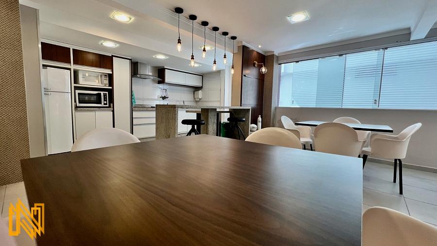 Apartamento na Quadra do Mar – Edifício Dona Rosinha, Balneário Camboriú — foto 25