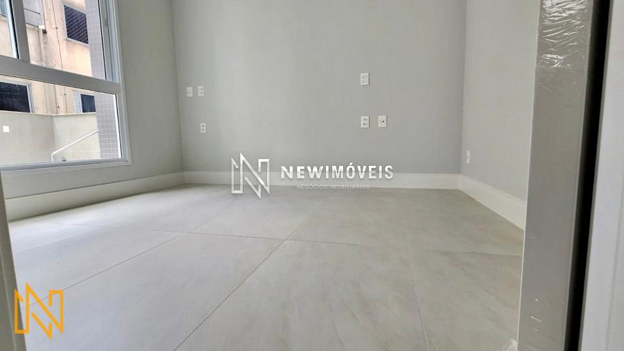 Apartamento Diferenciado com 4 Dormitórios em Balneário Camboriú - SC — foto 9