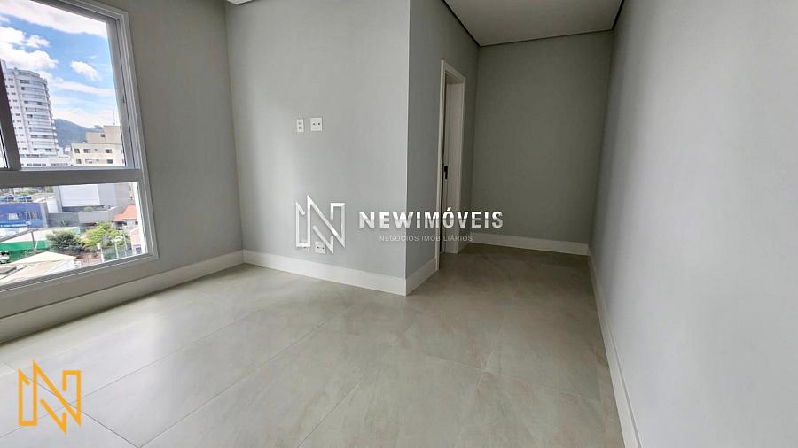Apartamento Diferenciado com 4 Dormitórios em Balneário Camboriú - SC — foto 12