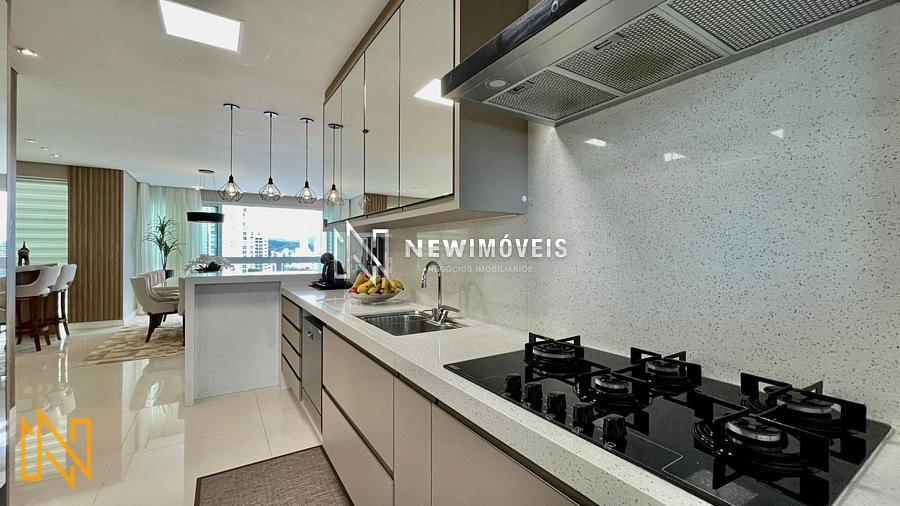 Apartamento 4 Quartos no Puerto Velero, Centro de Balneário Camboriú – 140 m², Mobiliado e 3 Vagas — foto 17