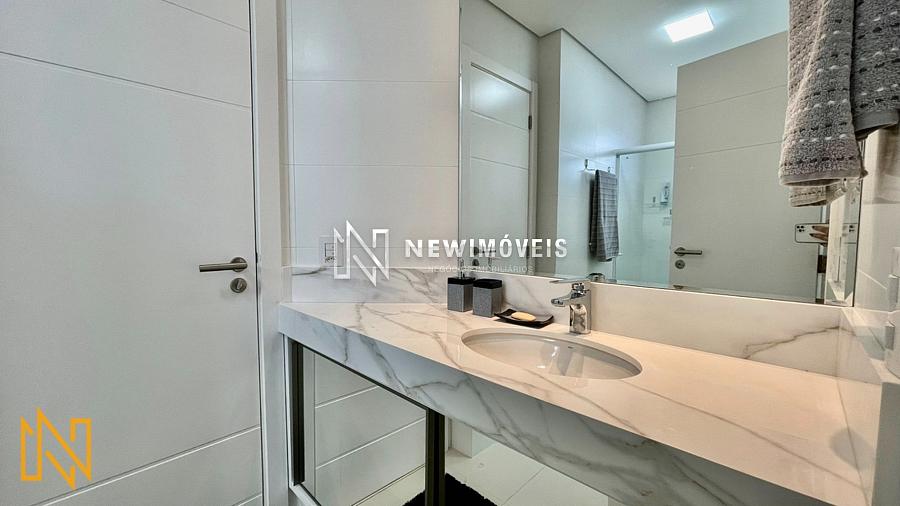 Apartamento 4 Quartos no Puerto Velero, Centro de Balneário Camboriú – 140 m², Mobiliado e 3 Vagas — foto 28