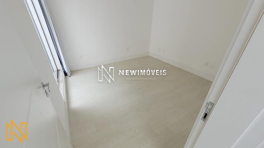 Casa Geminada com 03 Dormitórios na Praia Brava, Itajaí - SC — foto 21