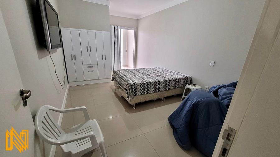 Casa na Praia dos Amores – Balneário Camboriú  190m² a poucos metros do Morro do Careca: espaço, conforto e a vida que você merece — foto 9