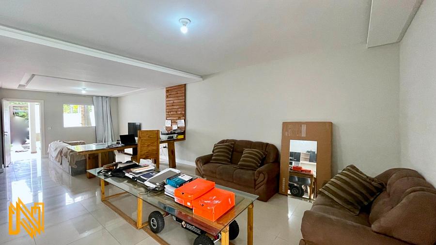 Casa na Praia dos Amores – Balneário Camboriú  190m² a poucos metros do Morro do Careca: espaço, conforto e a vida que você merece — foto 2