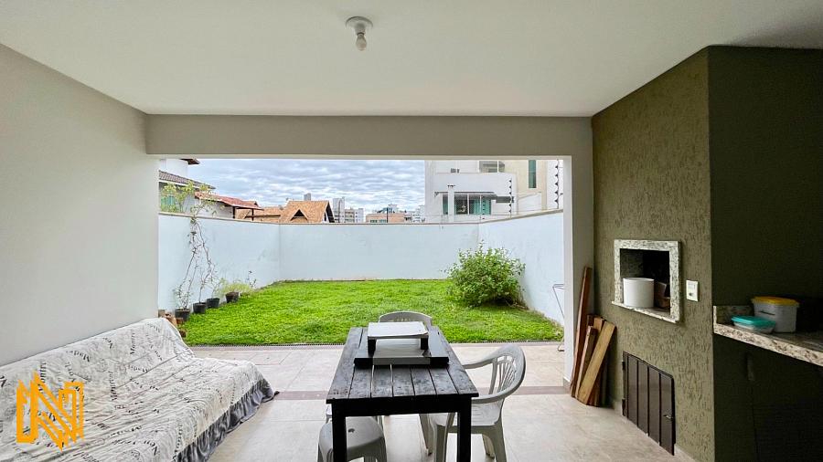 Casa na Praia dos Amores – Balneário Camboriú  190m² a poucos metros do Morro do Careca: espaço, conforto e a vida que você merece — foto 4