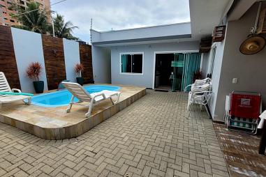 Casa com 3 quartos à venda, 140m², 1 banheiro, 1 garagem - Centro - Penha