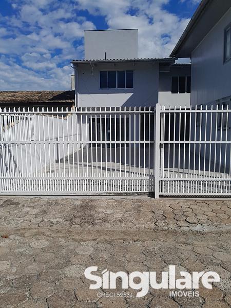 sobrado para Loca��o em Arma��o 1